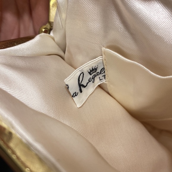 Vintage La Regale Ltd White Beaded Handbag - Picture 7 of 9